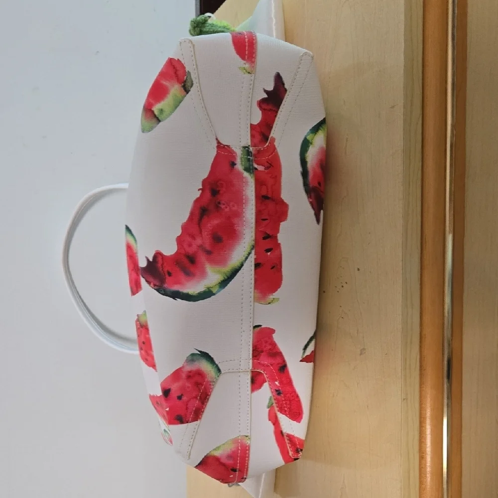 NWT Vince Camuto Red and White Watermelon Print Tote - Picture 3 of 8